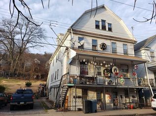 65 Railroad St, Glen Lyon, PA 18617
