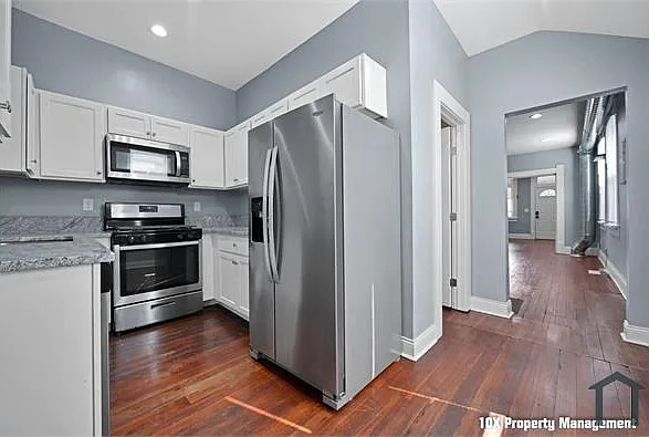 309 Wilson Ave — Photo 16