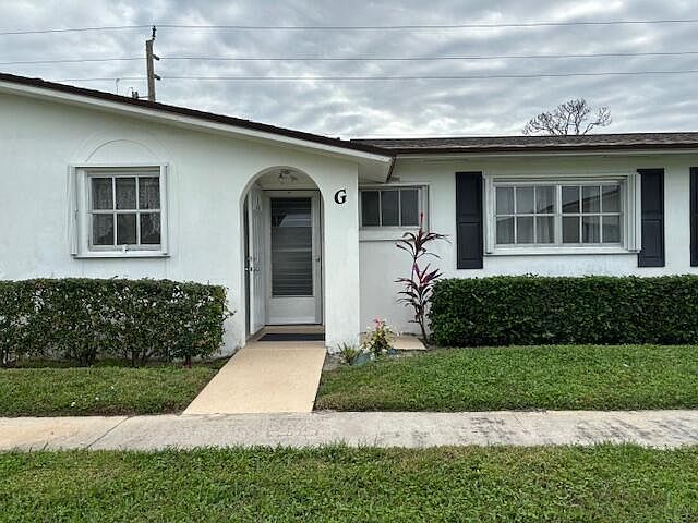 1st image of 2936 Crosley Drive E #G