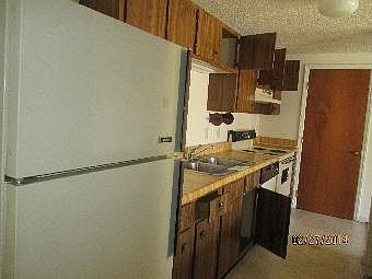 2nd image of 9541 Shannon Green Dr APT K