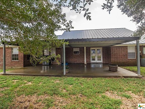 5th image of 463 Park Ln