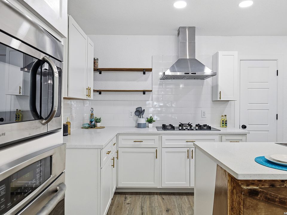 1st image of 551 Merritt