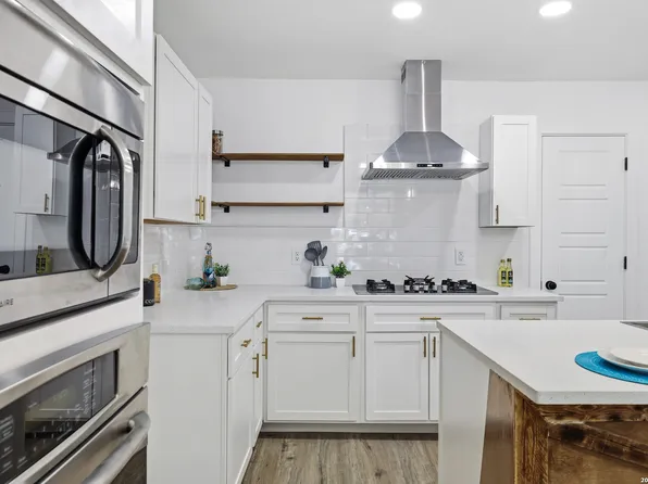 551 Merritt, San Antonio, TX 78227