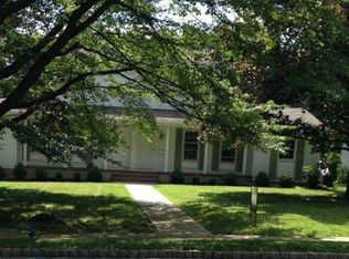 87 E Main St, Mendham, NJ 07945