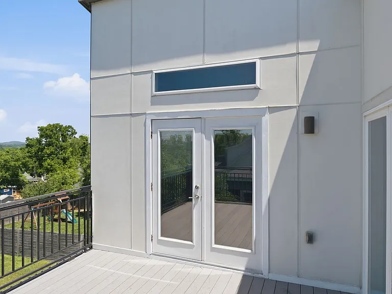 426 Patterson St — Photo 38