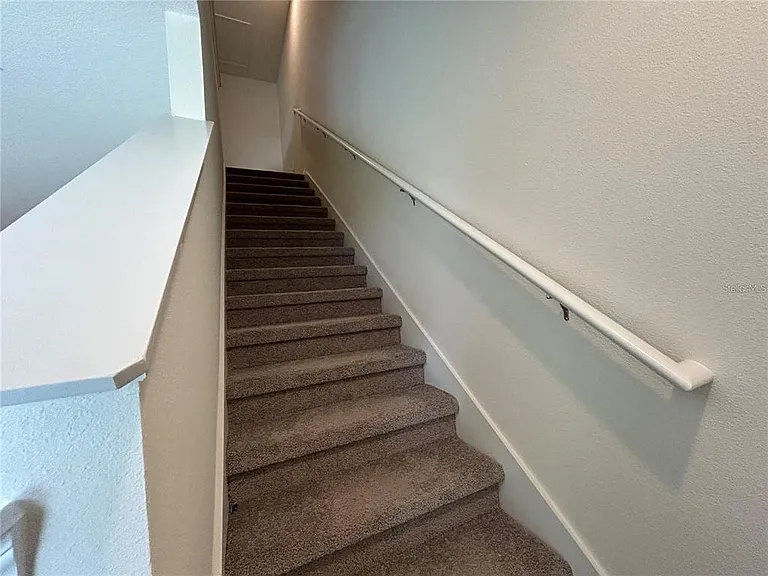 17550 Crescent Moon Loop — Photo 12
