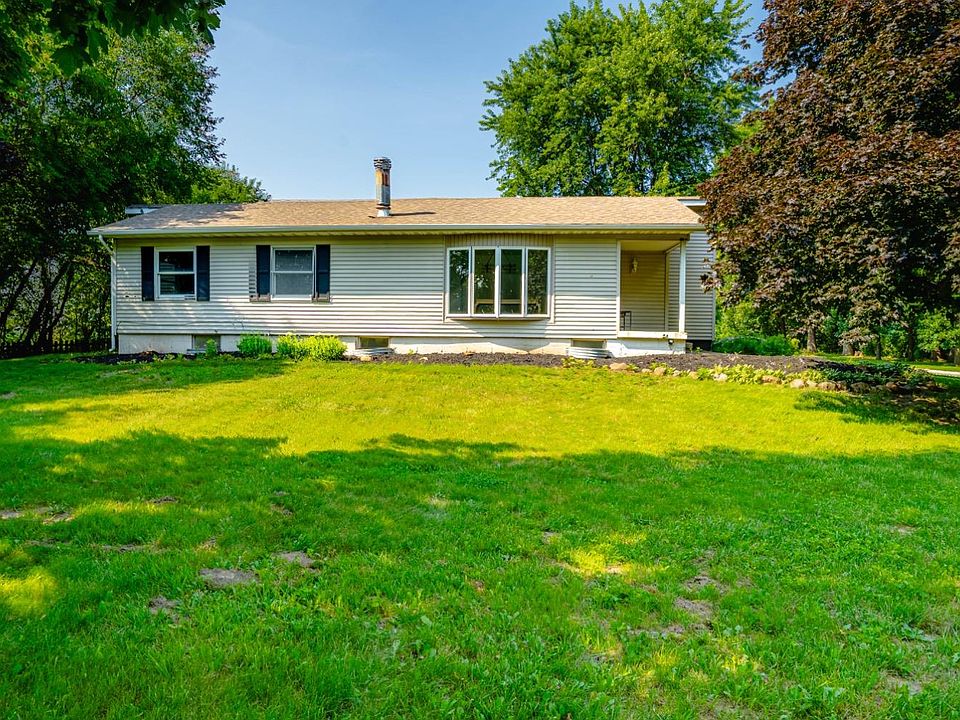 425 E State Road 8, Kouts, IN 46347 MLS 537592 Zillow