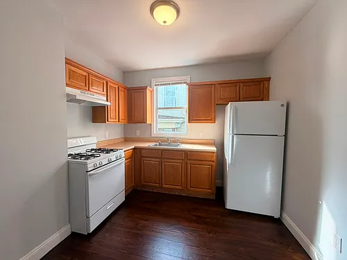 209-219 Howe Ave Photo 1