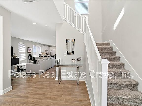 4th image of 6942 Cherry Creek Blvd