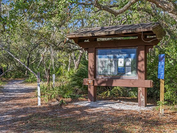 Short drive to the Serenova Tract Campground