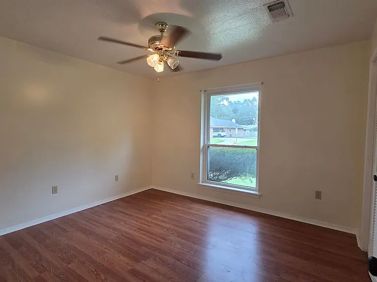 9144 High Point Rd — Photo 15