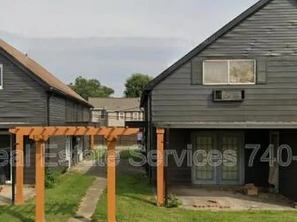 390 N Cedar St, Newark, OH 43055