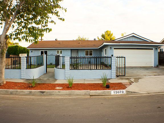 2nd image of 15070 Oro Grande St