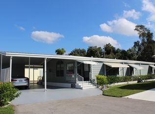 50 Vinales Ct, Fort Myers, FL 33912