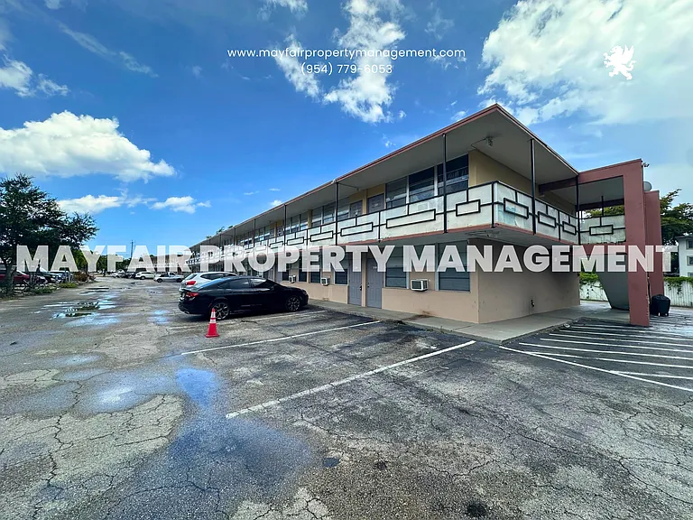 4611 South Congress Ave — Photo 53