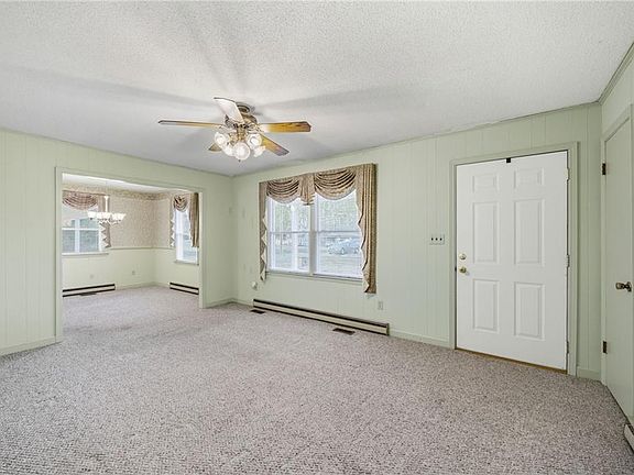 2nd image of 3176 Rogers Rd