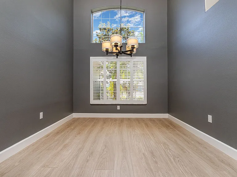 3236 Helmsdale Ct — Photo 7