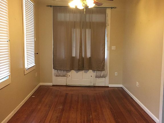 5th image of 216 Wilson Ave