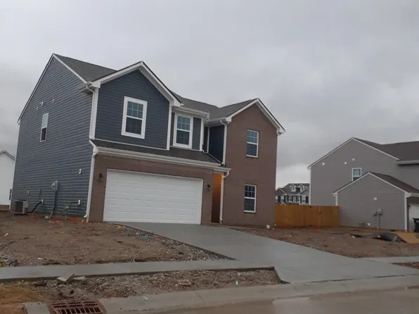 8212 Dewberry Ln, Pendleton, IN 46064