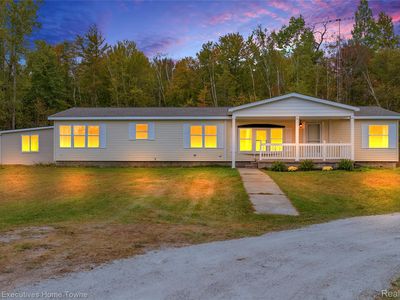 8067 Lambs Rd, Goodells, MI, 48027