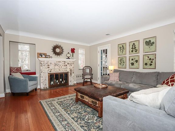 4th image of 3907 Eileen Dr