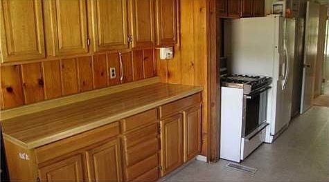 4th image of 2525 Silver Blvd