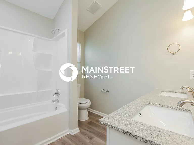 Main Bathroom