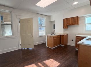 915 College Ave #5, Racine, WI 53403