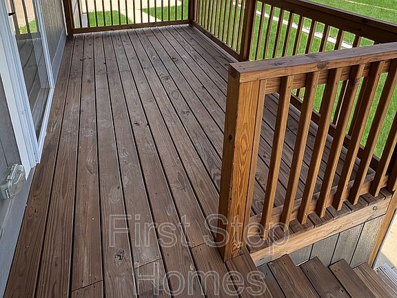 4th image of 1021 Conchas St