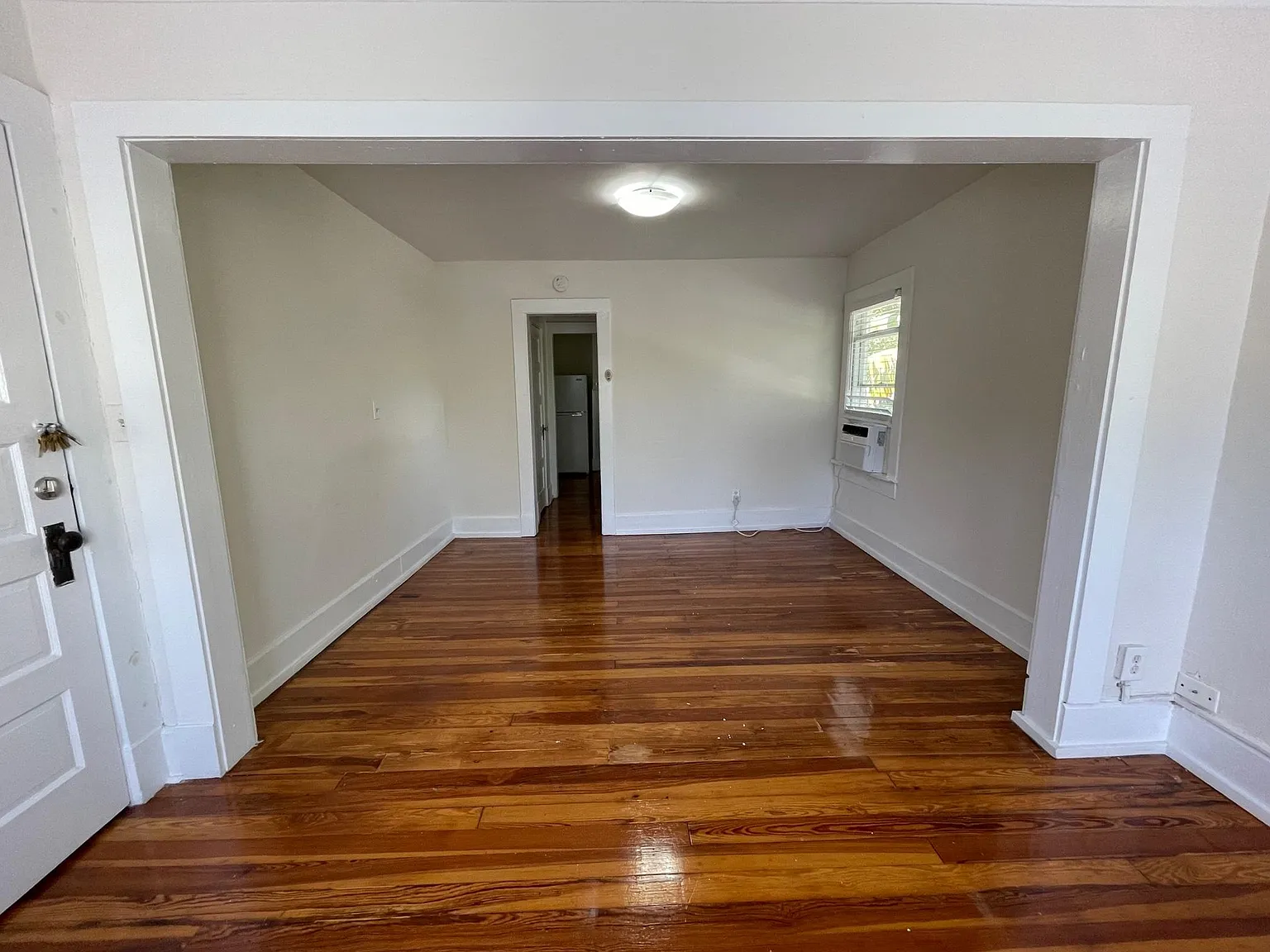 1 bed, 500 sqft, $1,250 — Photo 2