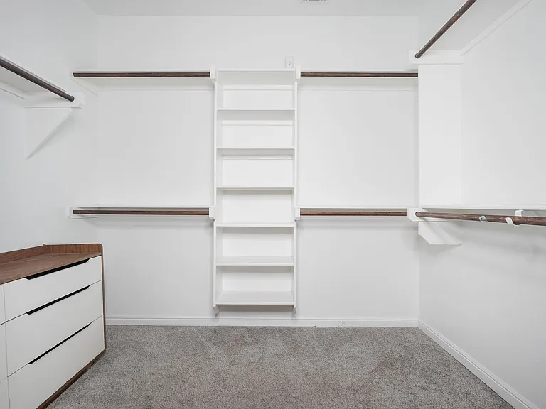 7100 Thomas Paine Rd — Photo 11