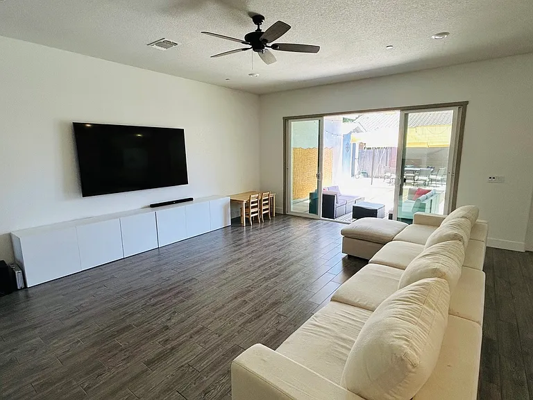 2368 Aviles — Photo 3