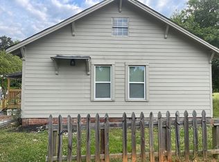 3133 Cochrane Dr, Charlotte, NC 28269