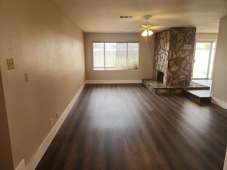 7221 Frank Borman Ave — Photo 5