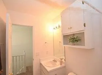 111 S Springview Dr — Photo 12