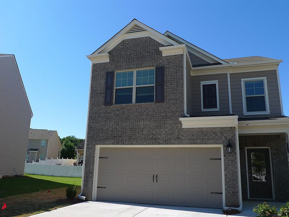 1st image of 62 Greenfield Dr