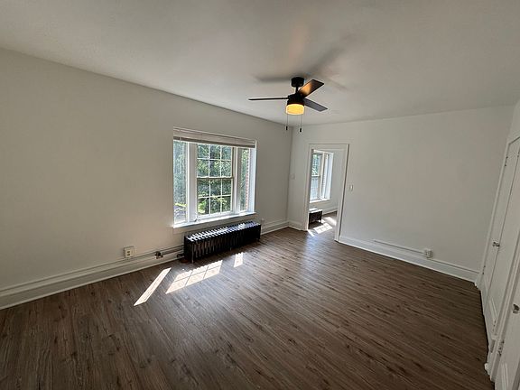 5th image of 572 Chestnut St #7