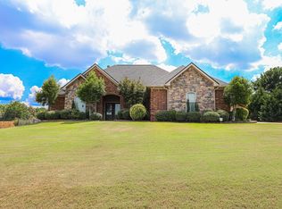 11126 Stonehill Dr, Alexander, AR 72002