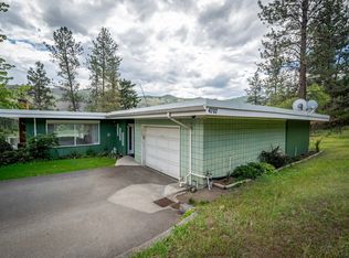 4707 Westsyde Rd, Kamloops, BC V2B 8N4