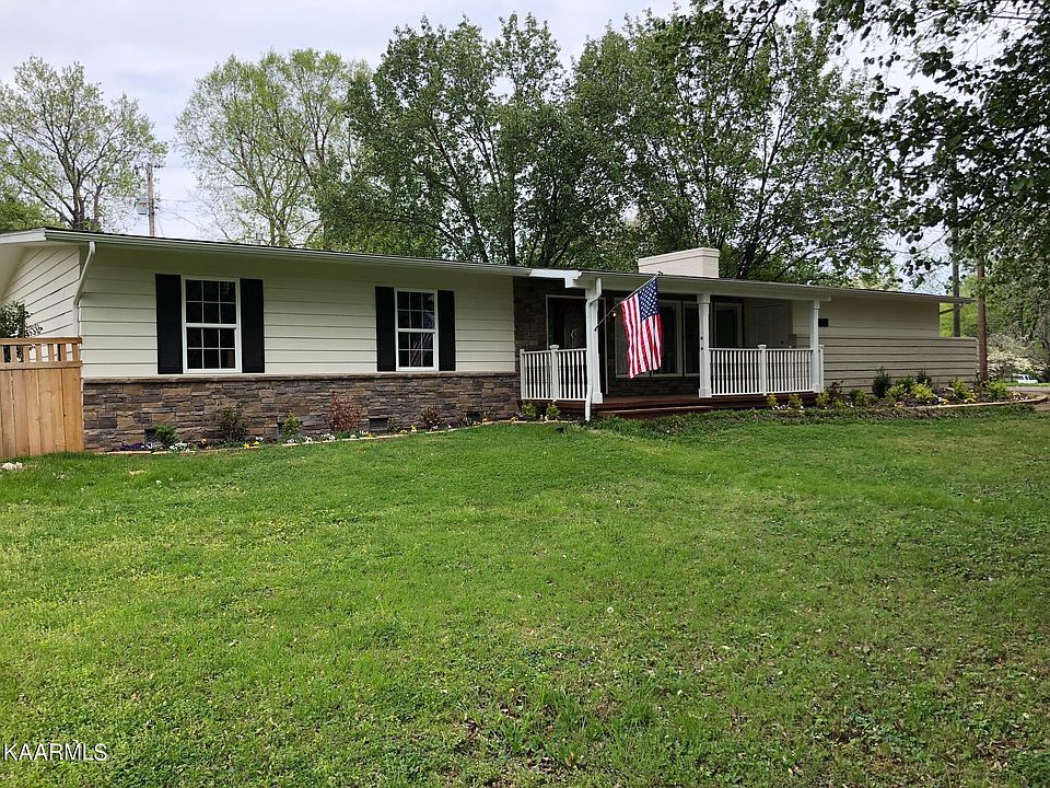 1st image of 4005 Longwood Dr