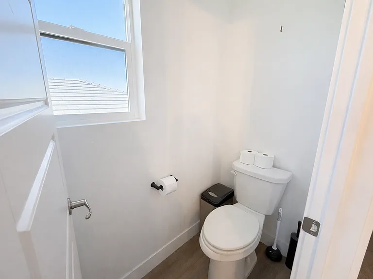 543 S Stewart Creek Cv — Photo 27
