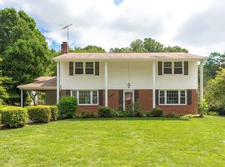 7015 Cottontail Ct, Springfield, VA 22153