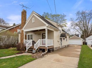 1709 N Division St, Appleton, WI 54911