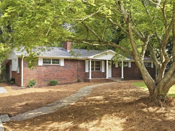 1972 Dobbins Dr NW, Kennesaw, GA 30144