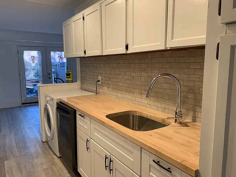 230 Hill Rise — Photo 33