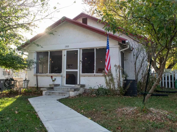 1300 S Lincoln St, Bloomington, IN 47401