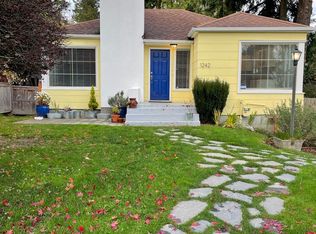 1242 NE 94th St, Seattle, WA 98115