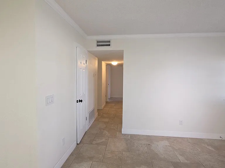 5307 W Cleveland St — Photo 10