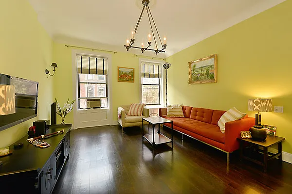 Rented by Cooper & Cooper Real Estate | media 32