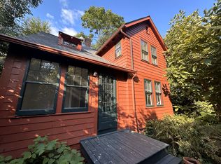 825 Prospect Ave #B, West Hartford, CT 06105